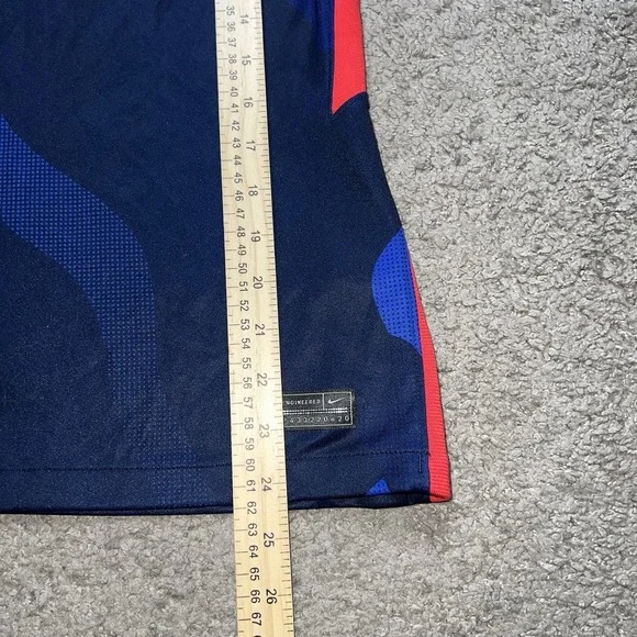 Nike Women's USA Soccer Breathe Away Jersey Size Medium 2020-21 CD0907-475 USWNT - Picture 3 of 5